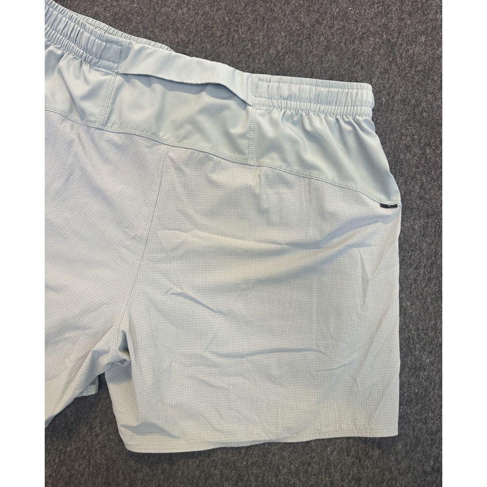 Vuori Men's Course Run Short Size XL Green/Blue Lined Athletic Gym Activewear - Picture 11 of 16